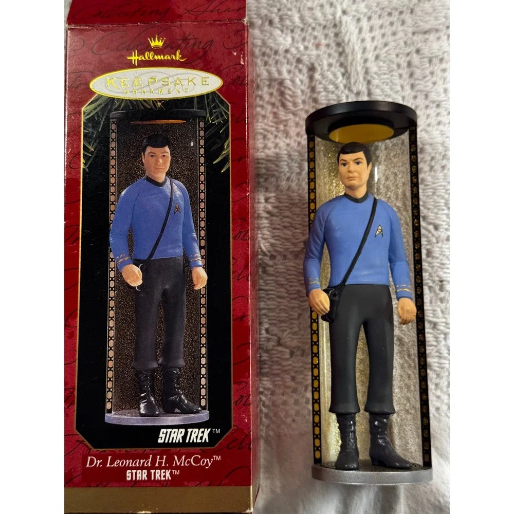 Hallmark Keepsake Ornament Star Trek Dr Leonard McCoy Bones Vintage 1995 QX5337